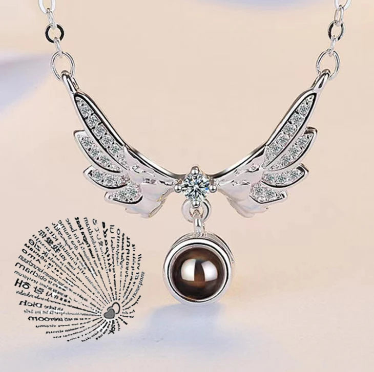 💖 Projection Necklace – 100 Languages "I Love You" Pendant
