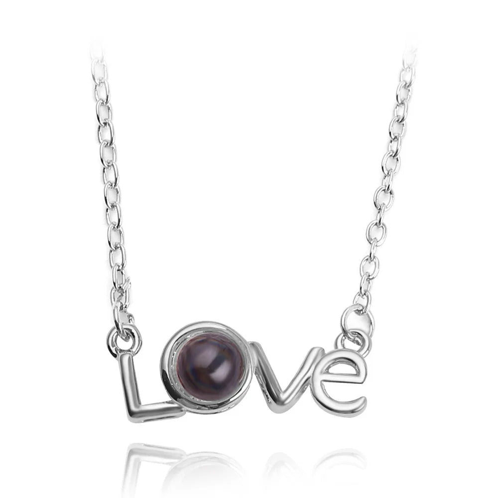 💖 Projection Necklace – 100 Languages "I Love You" Pendant