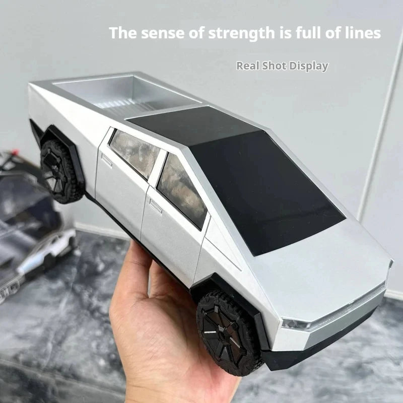 🚗 Tesla Pickup Model Toy Car – Remote Control Simulation